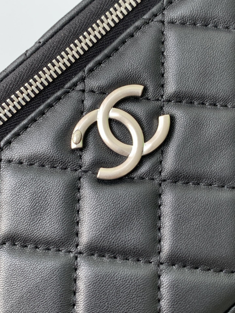 Ch**el cosmetic bags